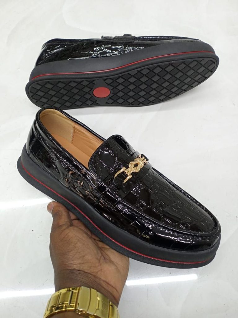 Authentic Black Casual Slip-Ons High-Quality Flat Shoes For Men