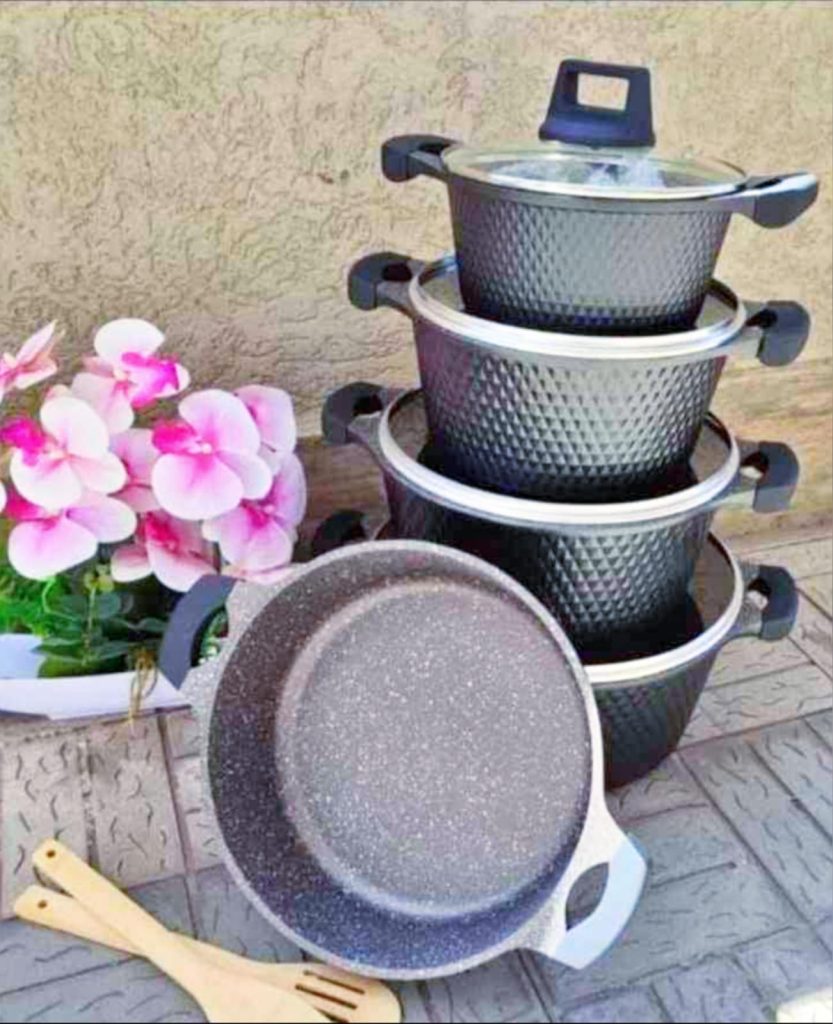 11 pcs Unique granite cookware