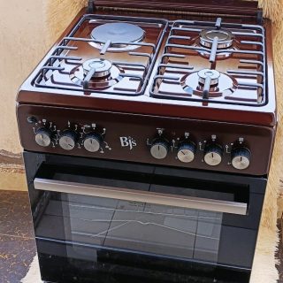 BJ COOKER(BLACK) with Electric oven and grill 60cmx60cm WITH Turbo FAN. @34,500. ▪️3 gas+1 hot plate