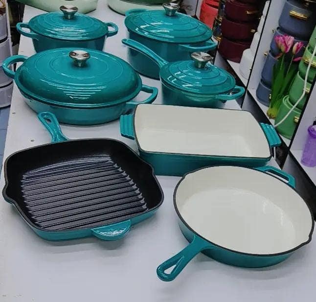 Enamel Cast Iron Cooking Pots in Kenya